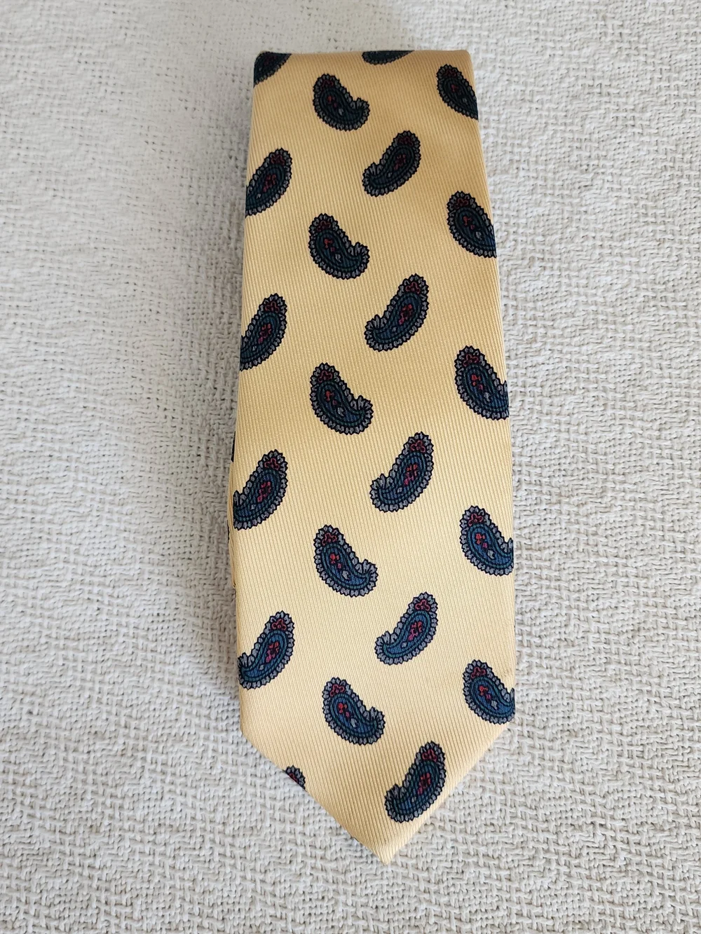 Robert Talbott for Nordstrom Men's Silk Paisley Tie Hand Sewn Yellow Blue